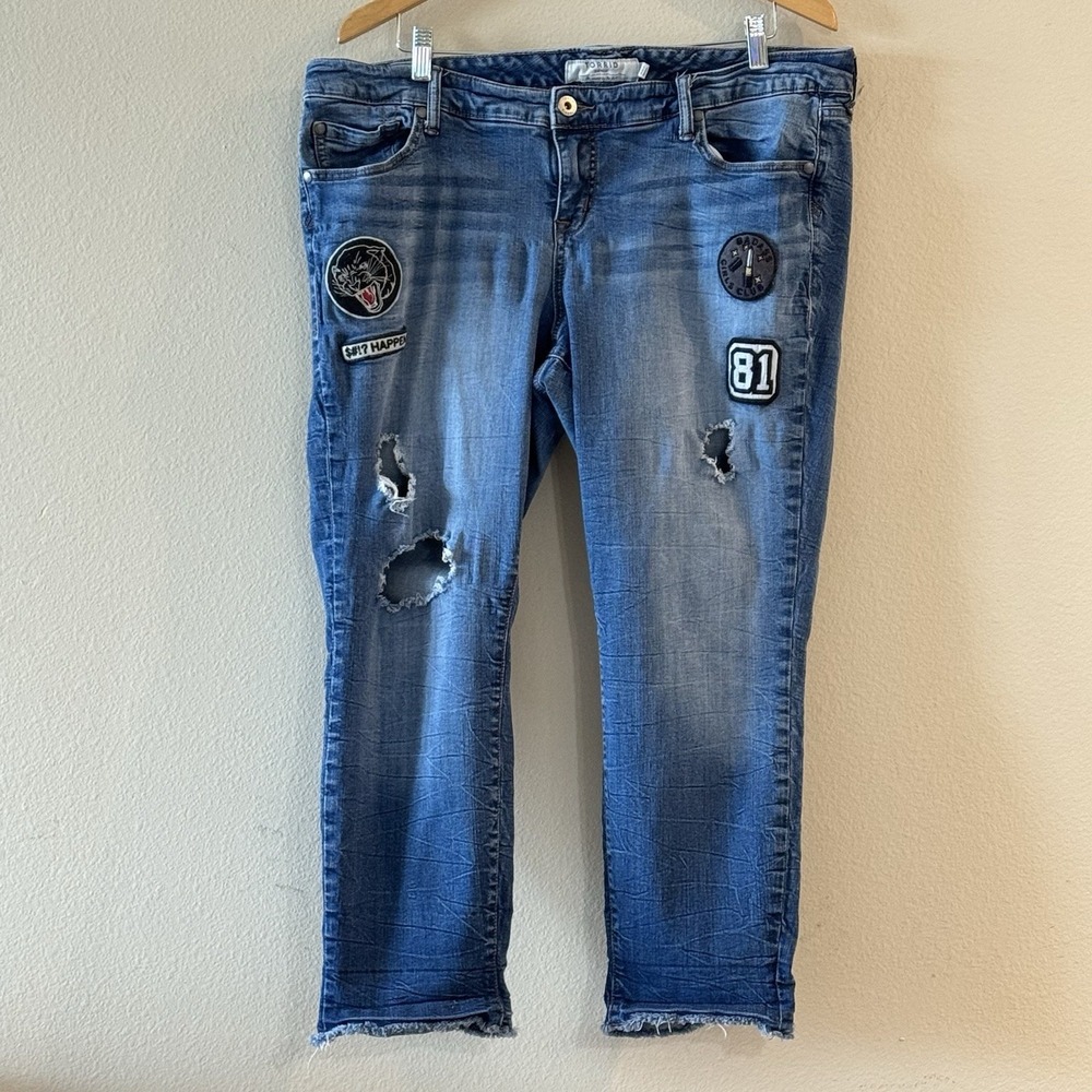 Patch Distressed Cropped Jeans Torrid Size 18 Raw Hem Stretch Denim Blue